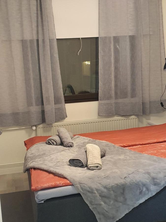 Kaunis Valoisa 3 Krs Pikkukaksio Vantaa Koivukylae Apartment Bagian luar foto